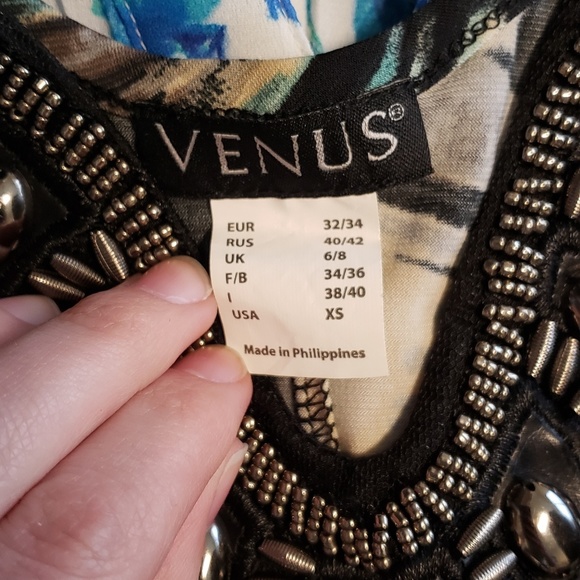 Dress top - Picture 4 of 4